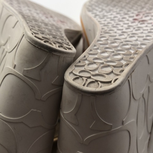 Coach platform - Picture 7 of 12